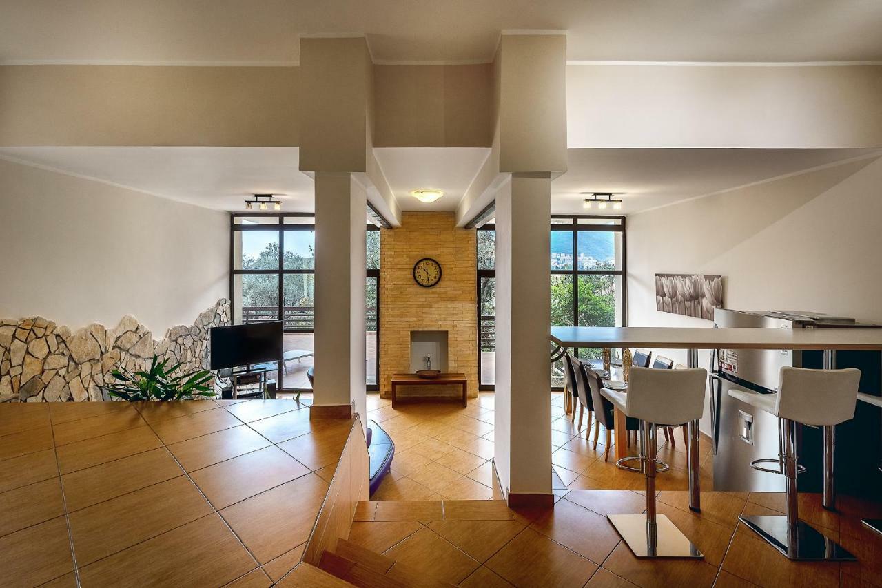 Villa Milana Budva Buitenkant foto